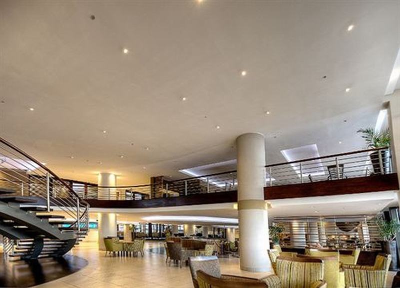 City Lodge Hotel At Or Tambo International Airport Kempton Park Exterior photo