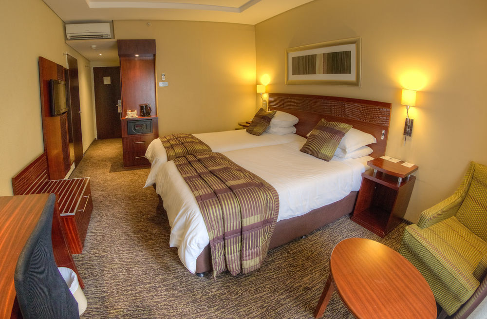 City Lodge Hotel At Or Tambo International Airport Kempton Park Exterior photo