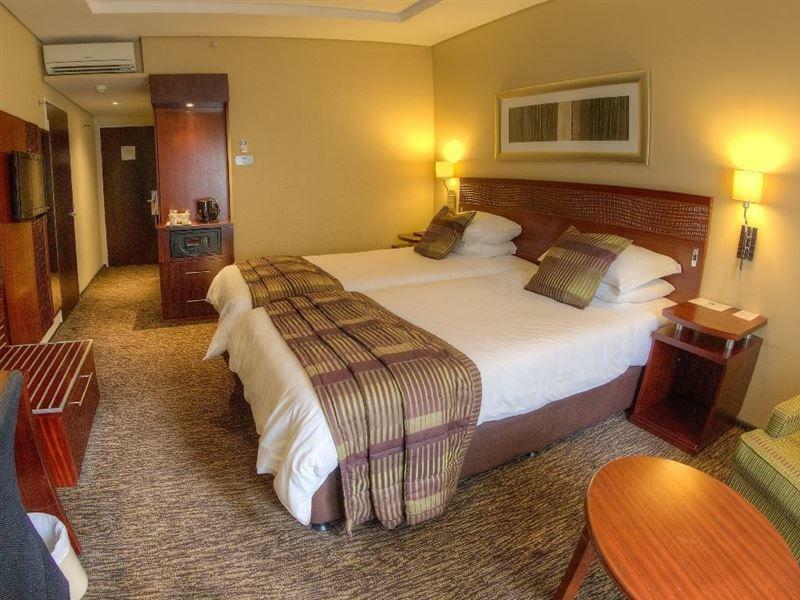 City Lodge Hotel At Or Tambo International Airport Kempton Park Exterior photo